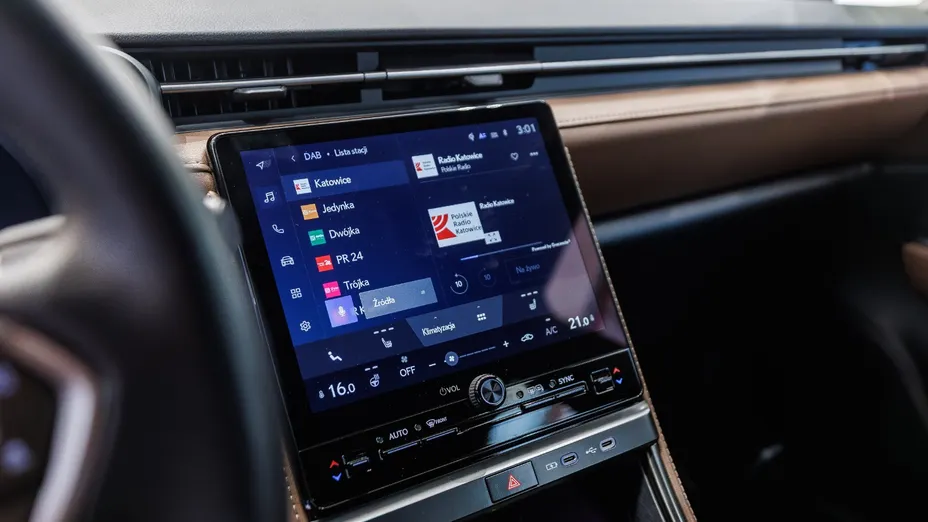 LEXUS LBX LBX 1.5 Hybrid Relax AWD