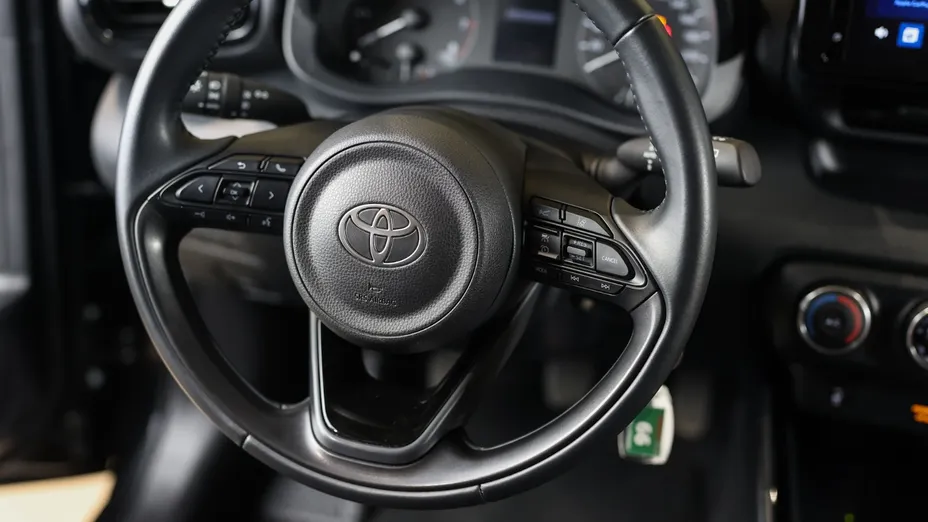 TOYOTA Yaris Yaris 1.5 Style