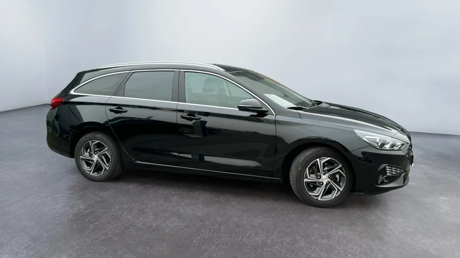HYUNDAI i30 i30 1.0 T-GDI Smart