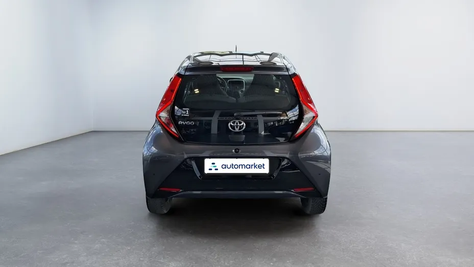 TOYOTA Aygo Aygo 1.0 VVT-i X-play