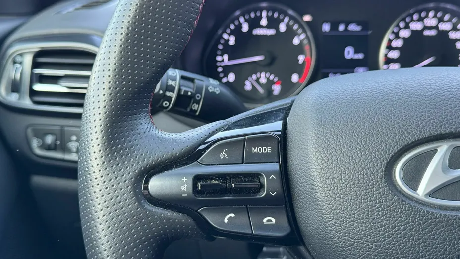HYUNDAI i30 i30 1.5 T-GDI 48V N Line