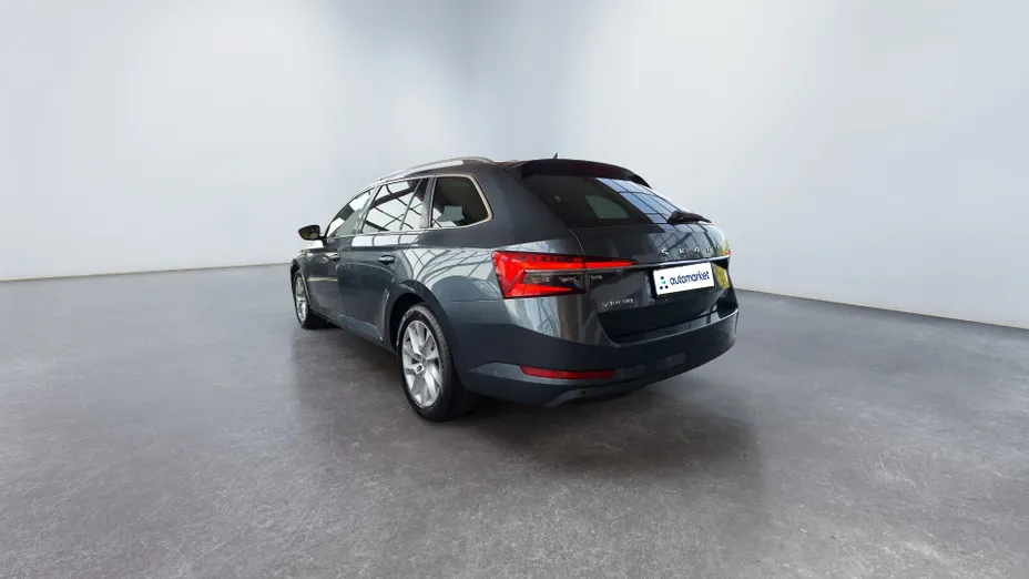 SKODA Superb Superb 2.0 TDI SCR Style DSG