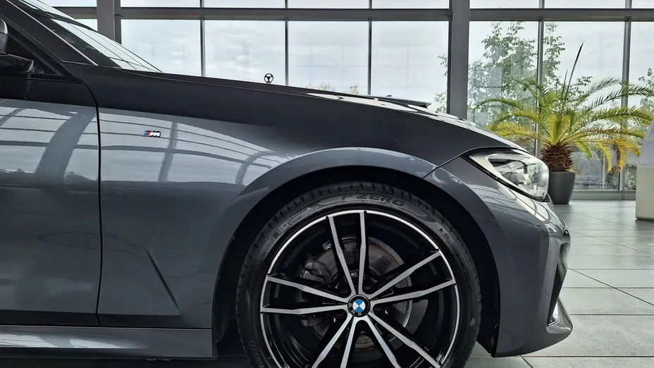 BMW Seria 3 320d xDrive mHEV M Sport sport-aut