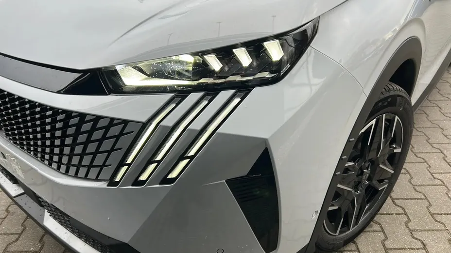 PEUGEOT 3008 3008 1.2 PureTech mHEV GT e-DCS6 Nowy