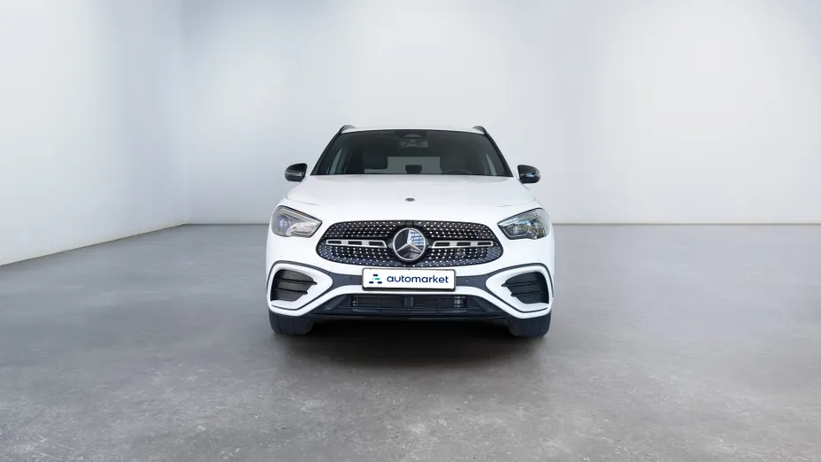 MERCEDES-BENZ GLA GLA 200 d AMG Line 8G-DCT