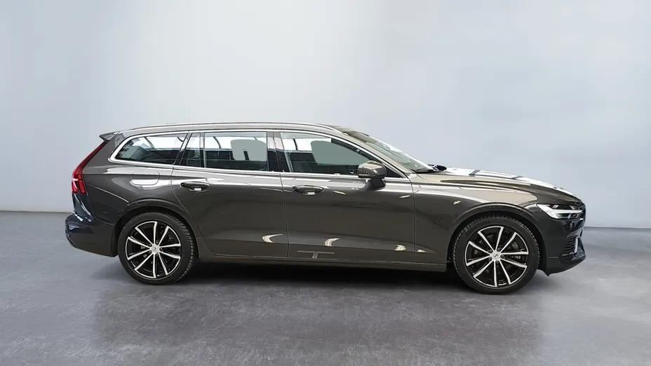 VOLVO V60 V60 T6 AWD Plug-In Hybrid Core aut