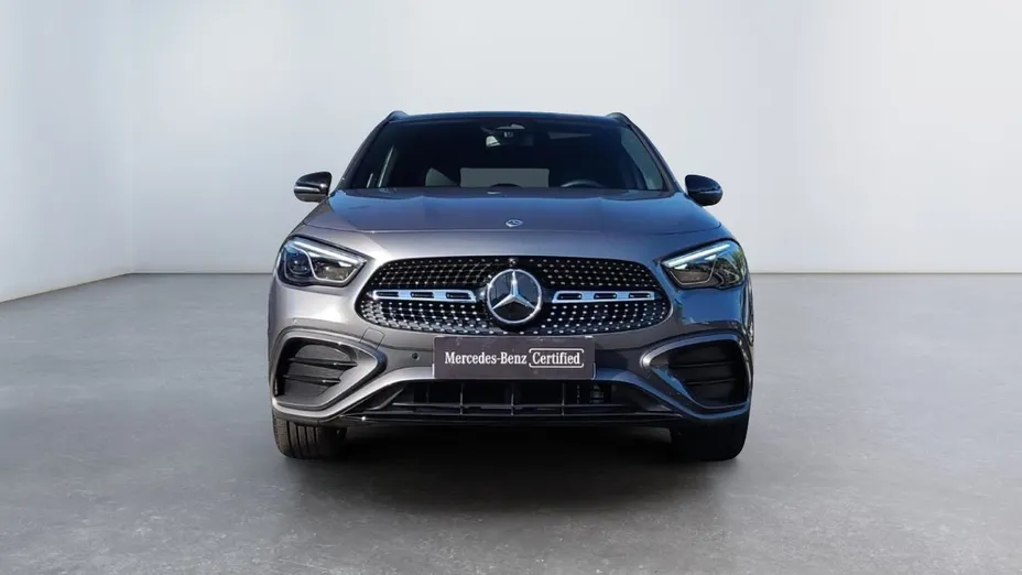 MERCEDES-BENZ GLA GLA 200 AMG Line