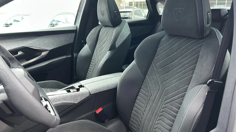 PEUGEOT 3008 3008 1.2 PureTech mHEV GT e-DCS6 Nowy