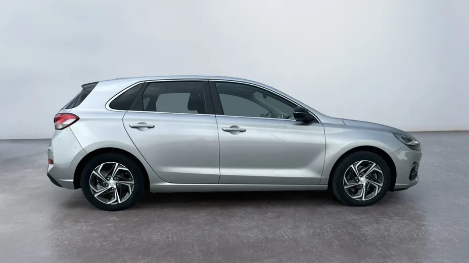 HYUNDAI i30 i30 1.0 T-GDI Smart