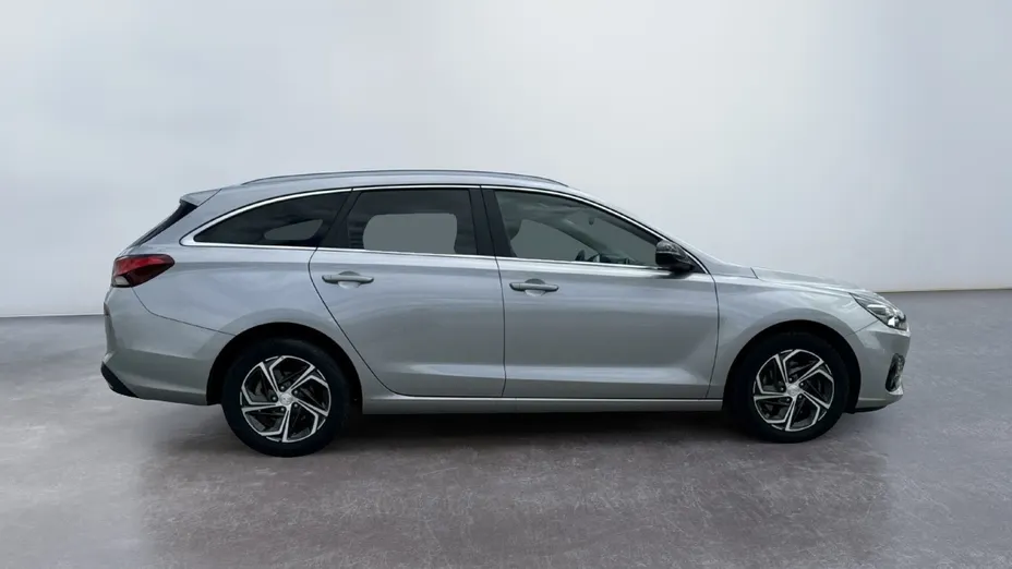 HYUNDAI i30 i30 1.0 T-GDI Smart DCT