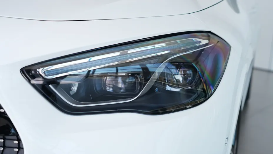 MERCEDES-BENZ GLA GLA 200 d AMG Line 8G-DCT