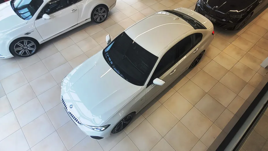 BMW Seria 3 318i M Sport aut