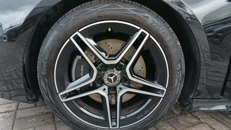 MERCEDES-BENZ CLA CLA 200 7G-DCT
