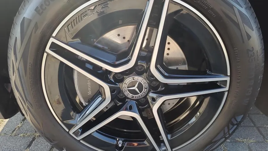 MERCEDES-BENZ GLA GLA 200 AMG Line