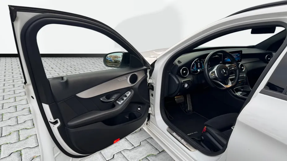 MERCEDES-BENZ C Klasa C 220 d 4MATIC 9G-TRONIC