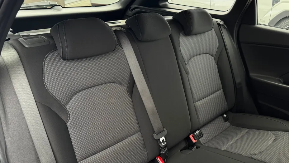 HYUNDAI i30 i30 1.0 T-GDI Modern DCT