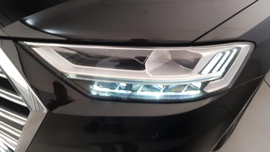 AUDI A8 A8 L 60 TFSI mHEV Quattro Tiptr.