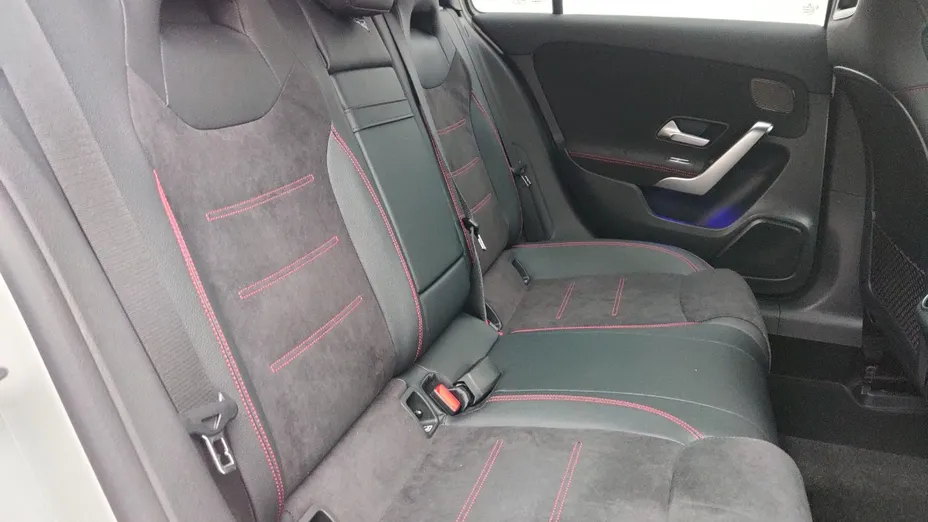 MERCEDES-BENZ A Klasa A 250 e AMG Line 8G-DCT