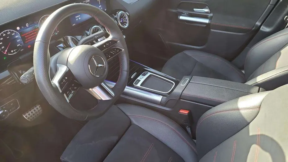 MERCEDES-BENZ GLA GLA 200 Style