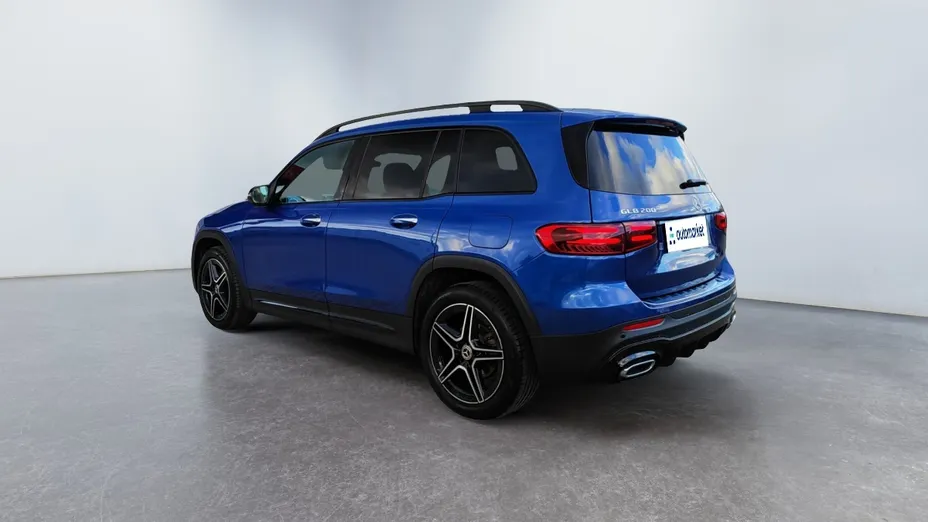 MERCEDES-BENZ GLB GLB 200 mHEV AMG Line 7G-DCT