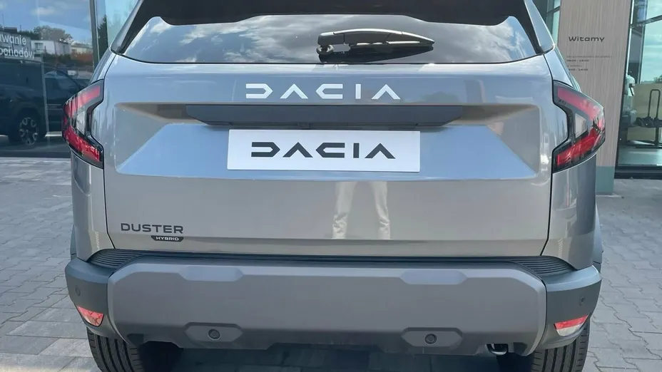 DACIA Duster Duster 1.6 Full Hybrid 140 Journey+ MMT Nowy