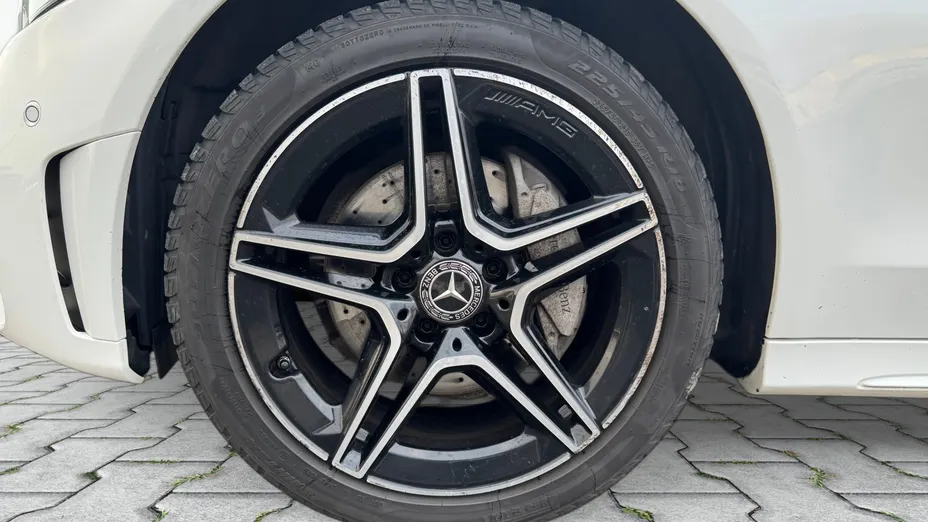 MERCEDES-BENZ C Klasa C 220 d 4MATIC 9G-TRONIC