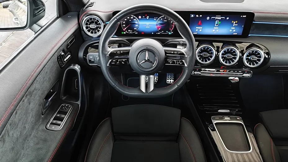 MERCEDES-BENZ CLA CLA 200 mHEV AMG Line 7G-DCT