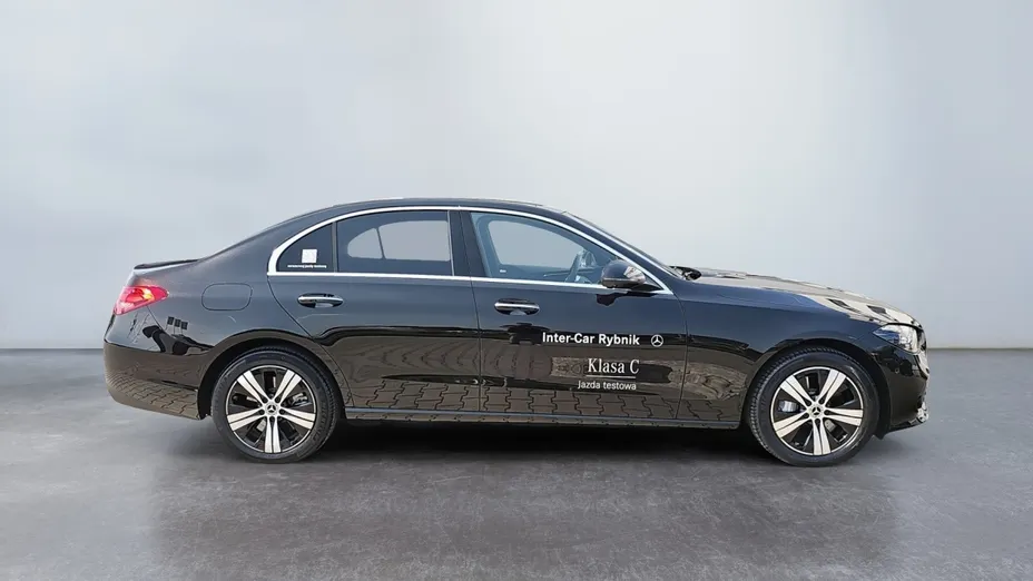 MERCEDES-BENZ C Klasa C 300 e PHEV Avantgarde