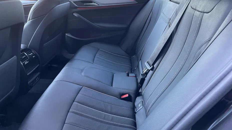 BMW Seria 5 520d mHEV aut