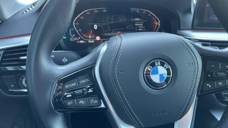 BMW Seria 5 520d mHEV aut