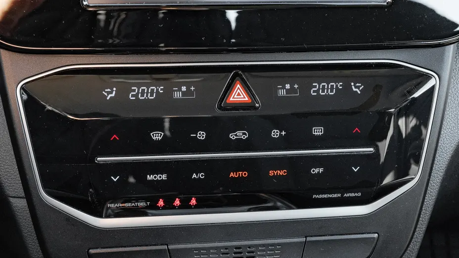 SSANGYONG Tivoli Tivoli 1.5 T-GDI Adventure aut