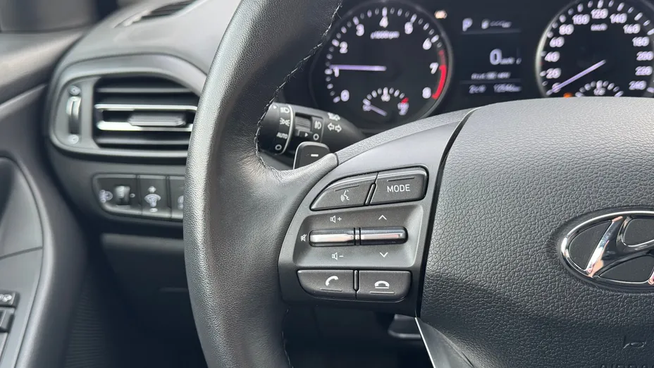 HYUNDAI i30 i30 1.0 T-GDI Smart DCT