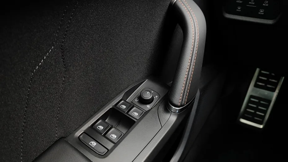 CUPRA Formentor Formentor 1.5 eTSI mHEV DSG