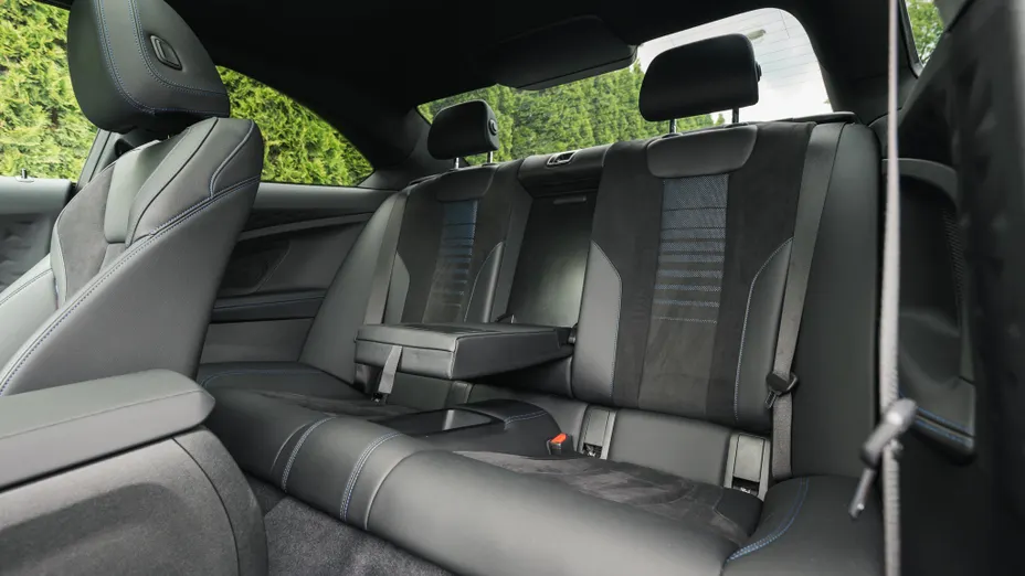 BMW Seria 2 220d mHEV M Sport sport-aut
