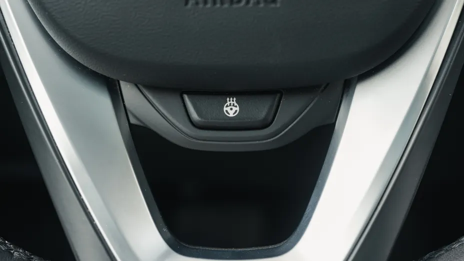 BMW Seria 3 320d xDrive mHEV aut