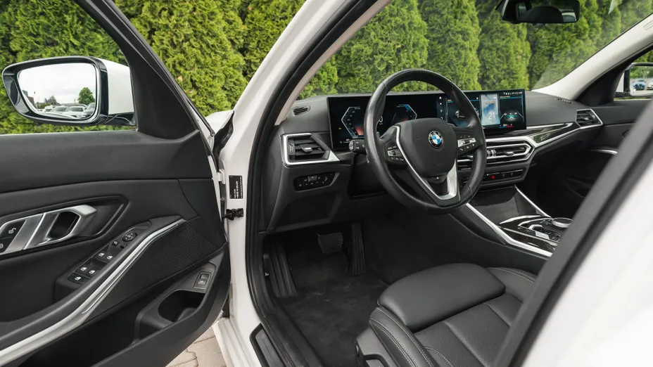 BMW Seria 3 320d xDrive mHEV aut