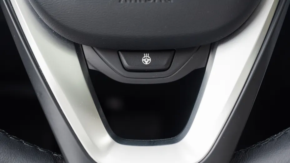 BMW Seria 3 320d Luxury Line aut