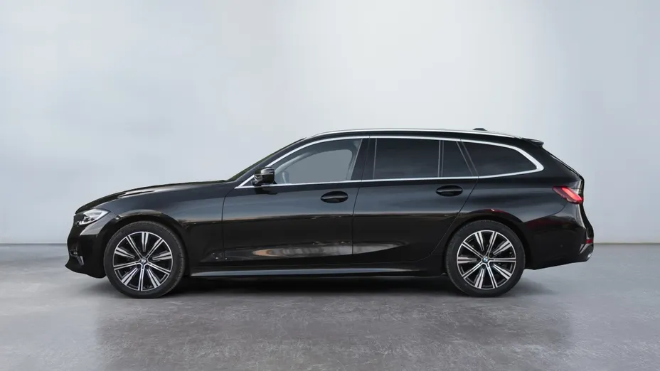 BMW Seria 3 320d Luxury Line aut