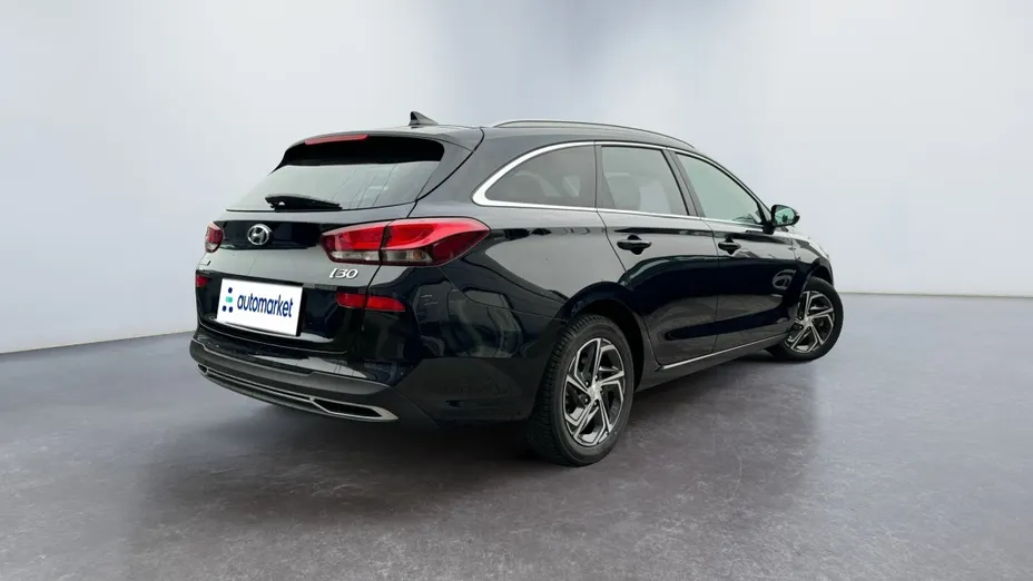 HYUNDAI i30 i30 1.0 T-GDI Smart