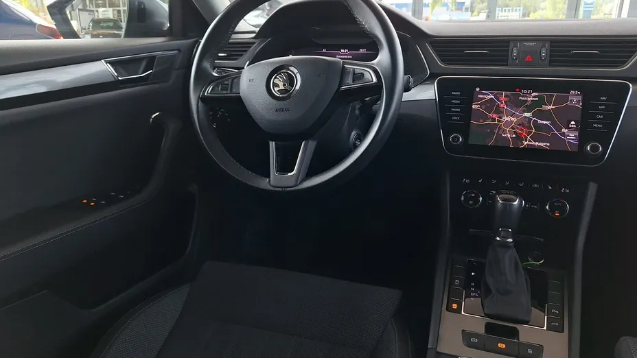 SKODA Superb Superb 2.0 TDI SCR Style DSG