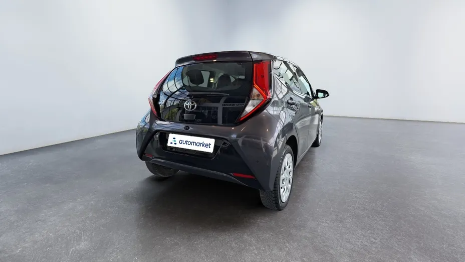 TOYOTA Aygo Aygo 1.0 VVT-i X-play