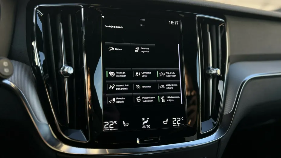 VOLVO V60 V60 B3 B R-Design aut