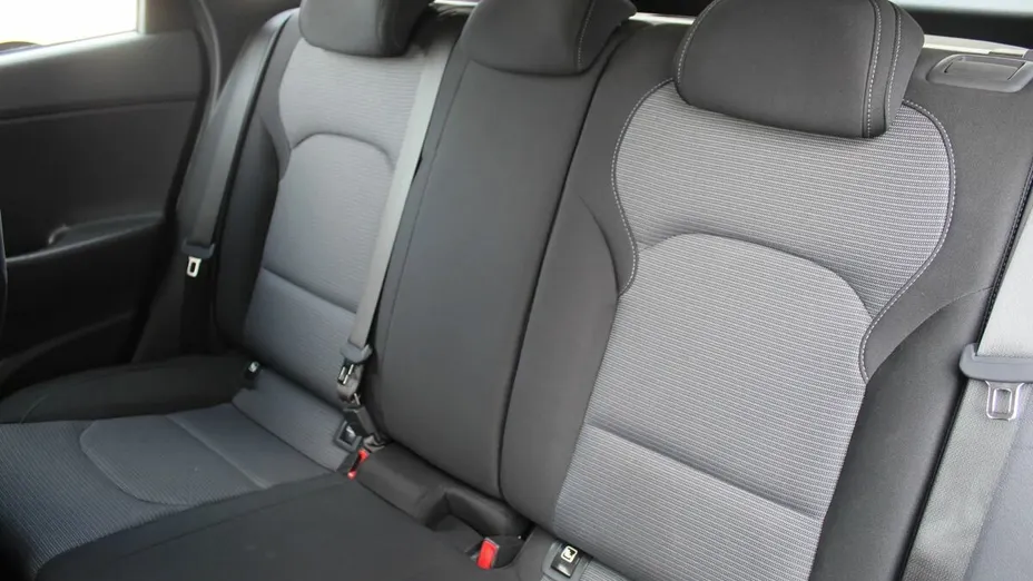 HYUNDAI i30 i30 1.5 T-GDI 48V Modern