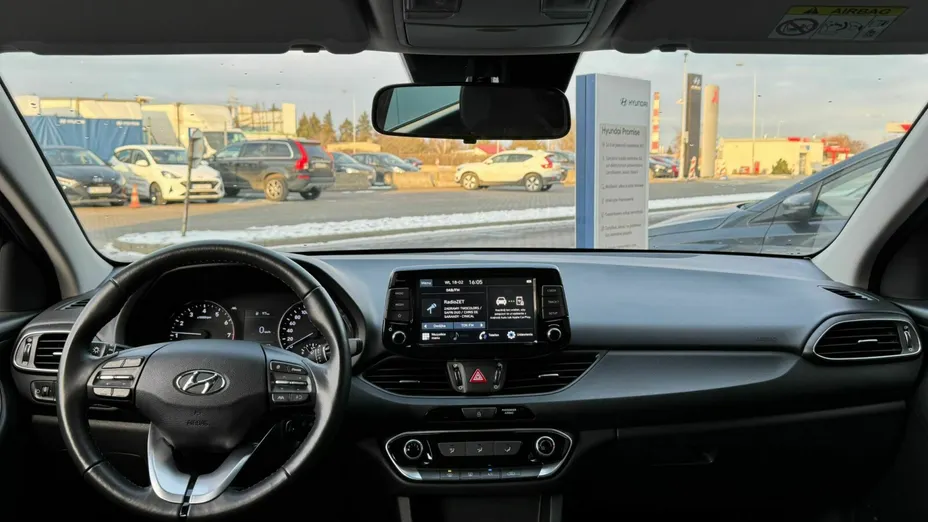 HYUNDAI i30 i30 1.0 T-GDI Modern