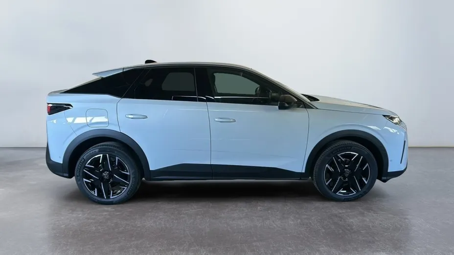 PEUGEOT 3008 3008 1.2 PureTech mHEV Allure e-DCS6 Nowy