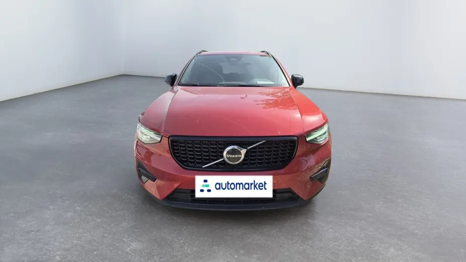 VOLVO XC40 XC40 B3 Plus Dark aut