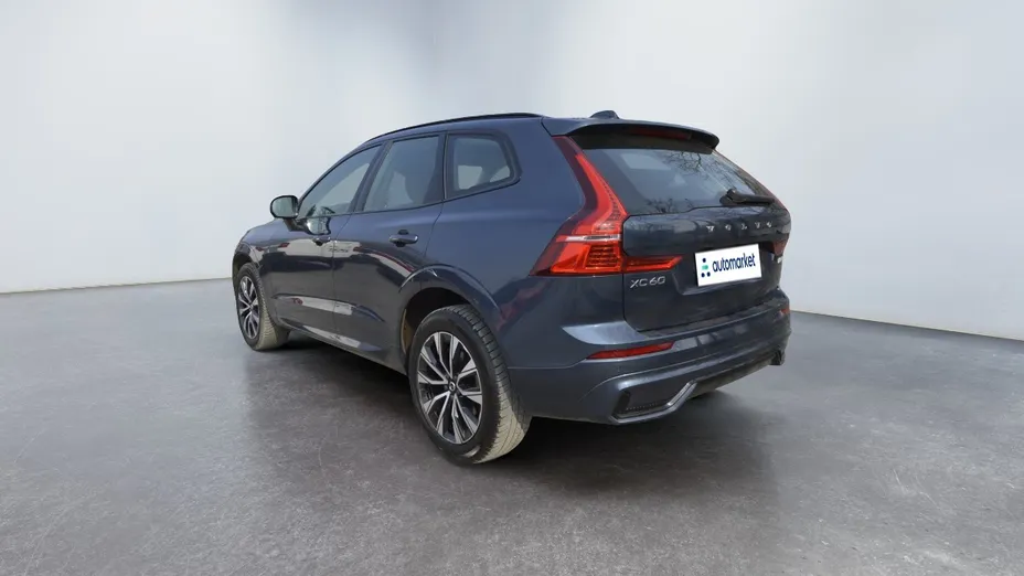 VOLVO XC60 XC60 B4 D AWD Plus Dark aut
