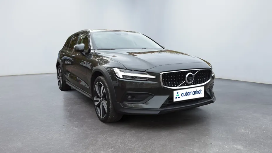 VOLVO V60 V60 CC Pro B4 D AWD aut