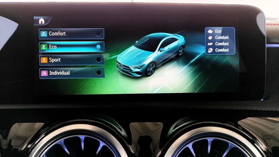 MERCEDES-BENZ CLA CLA 200 mHEV AMG Line 7G-DCT