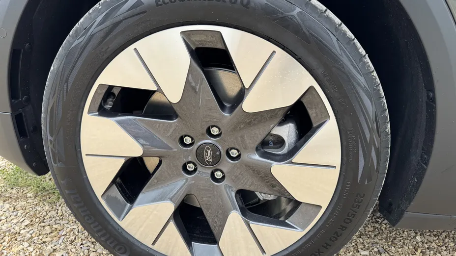 FORD Explorer Explorer 78kWh Premium AWD Nowy
